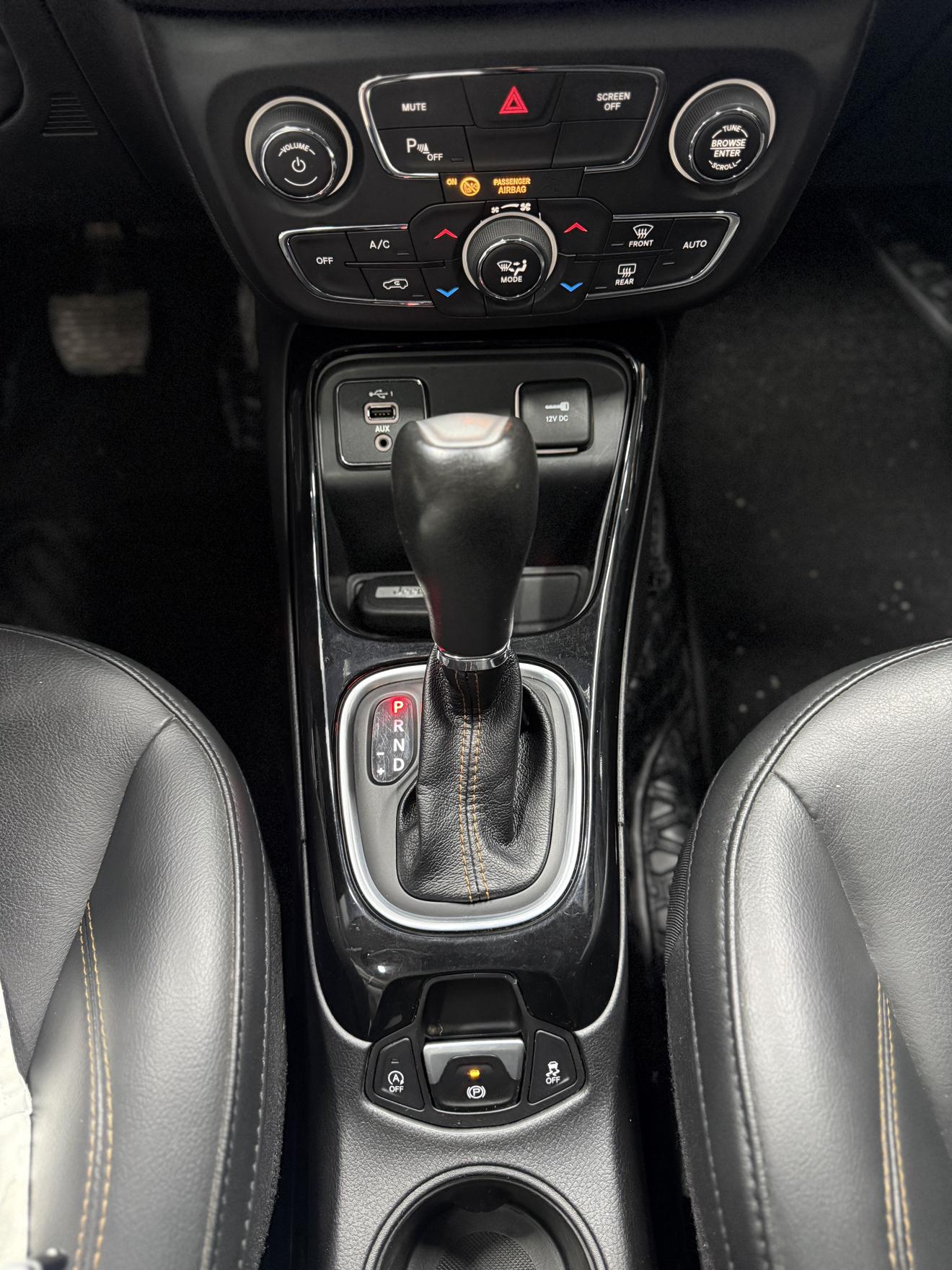 Jeep Compass 2019 220T Auto