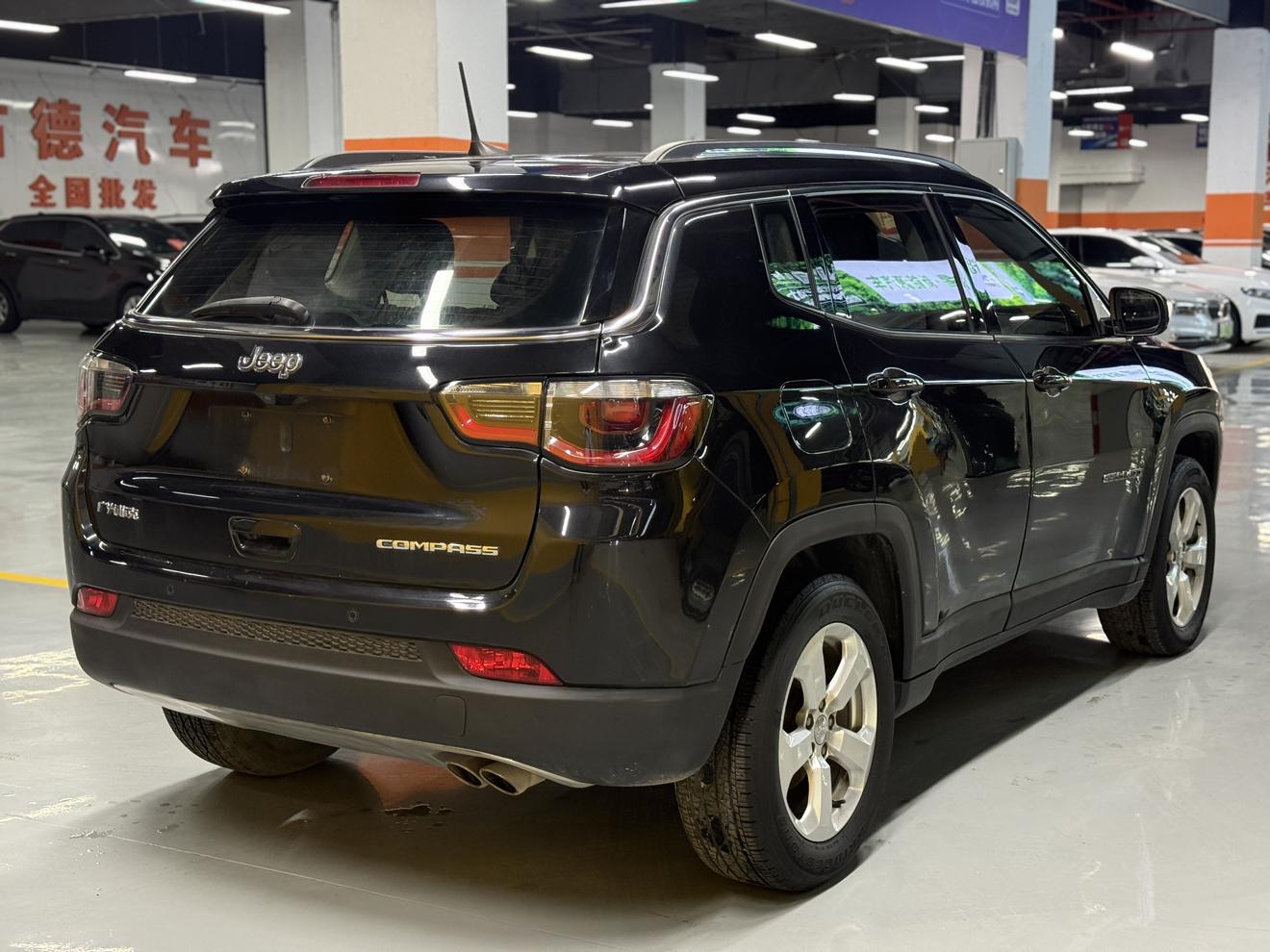 Jeep Compass 2019 220T Auto