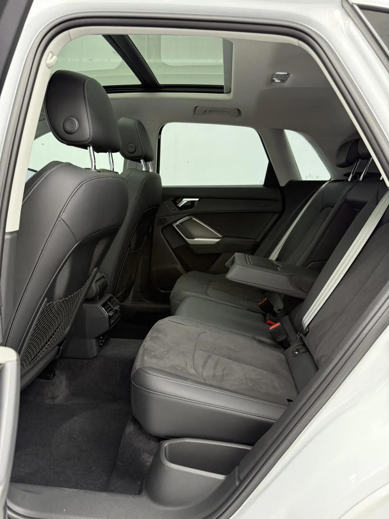Audi Q3 2023 35 TFSI Dynamic Fashion