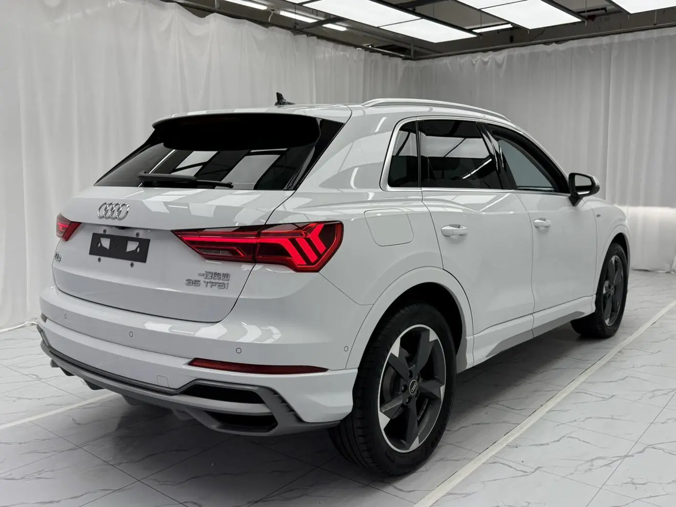Audi Q3 2023 35 TFSI Dynamic Fashion