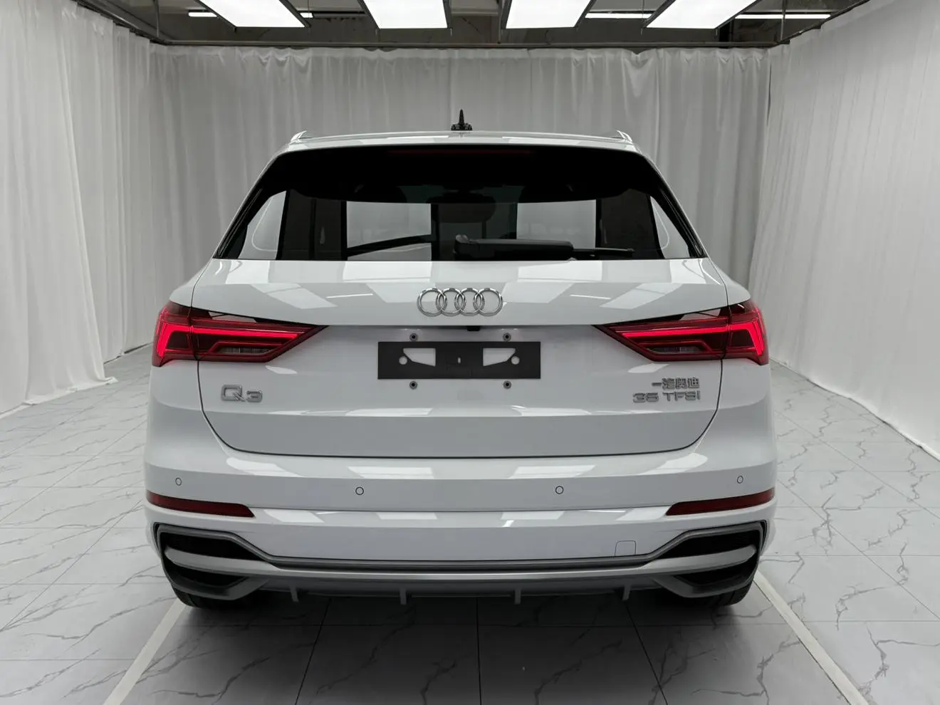 Audi Q3 2023 35 TFSI Dynamic Fashion