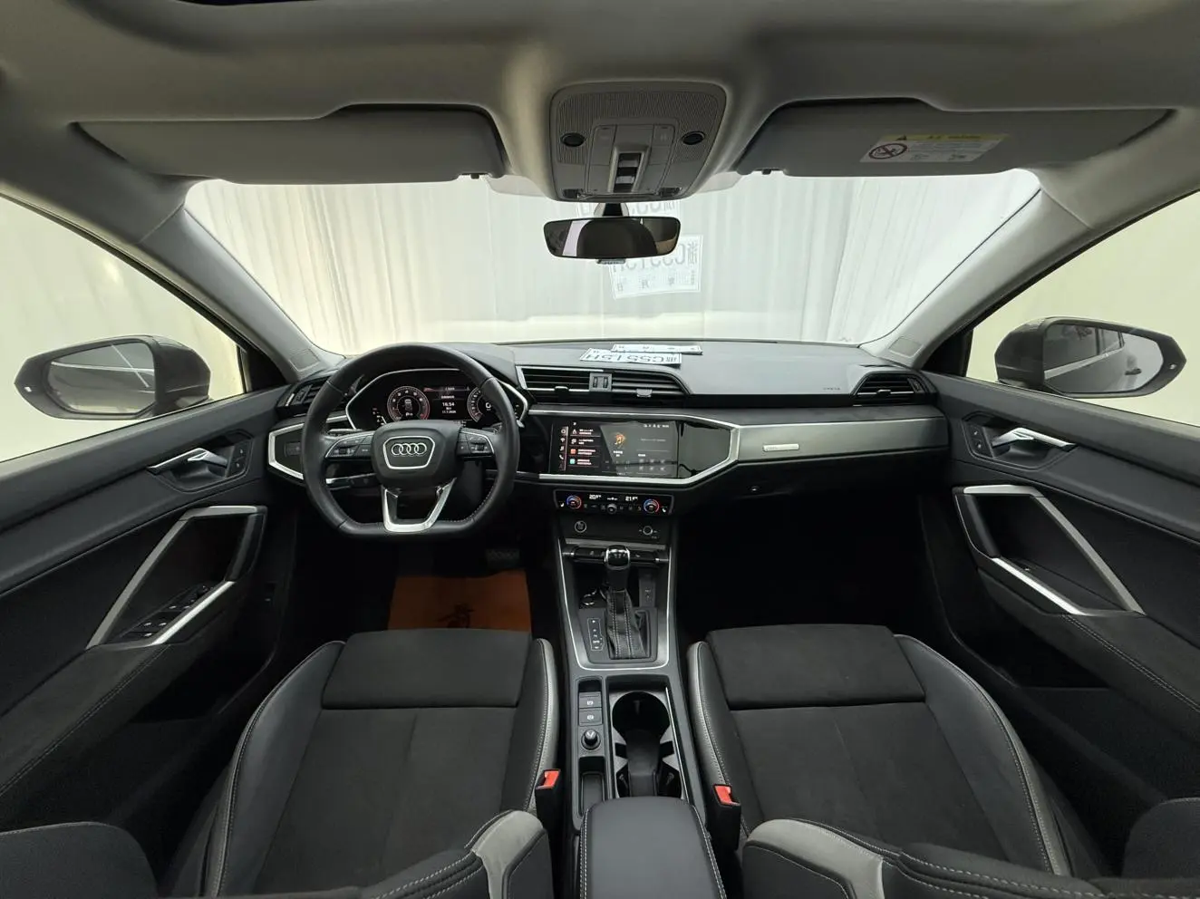 Audi Q3 2022 35 TFSI Dynamic Fashion