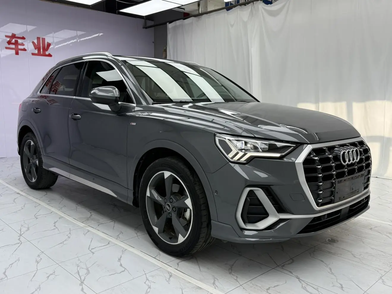 Audi Q3 2022 35 TFSI Dynamic Fashion
