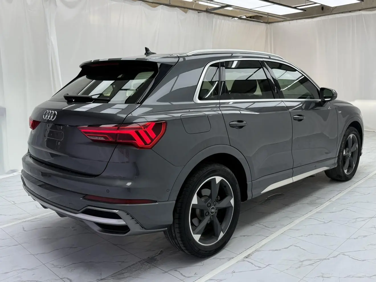 Audi Q3 2022 35 TFSI Dynamic Fashion