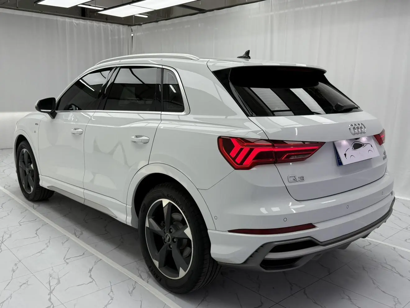 Audi Q3 2023 35 TFSI Dynamic Fashion
