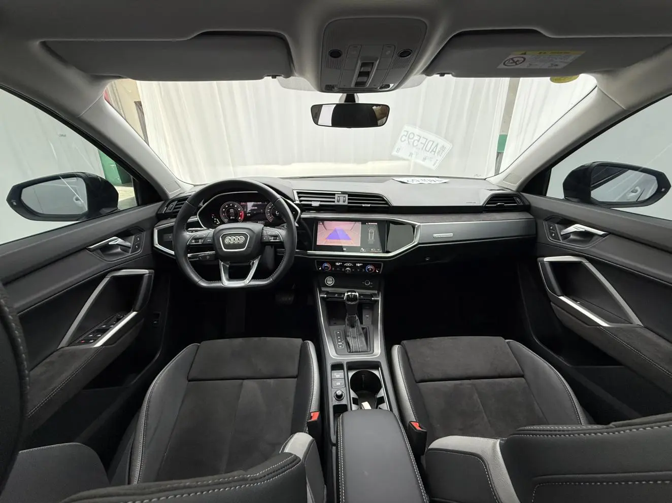 Audi Q3 2022 35 TFSI Dynamic Fashion