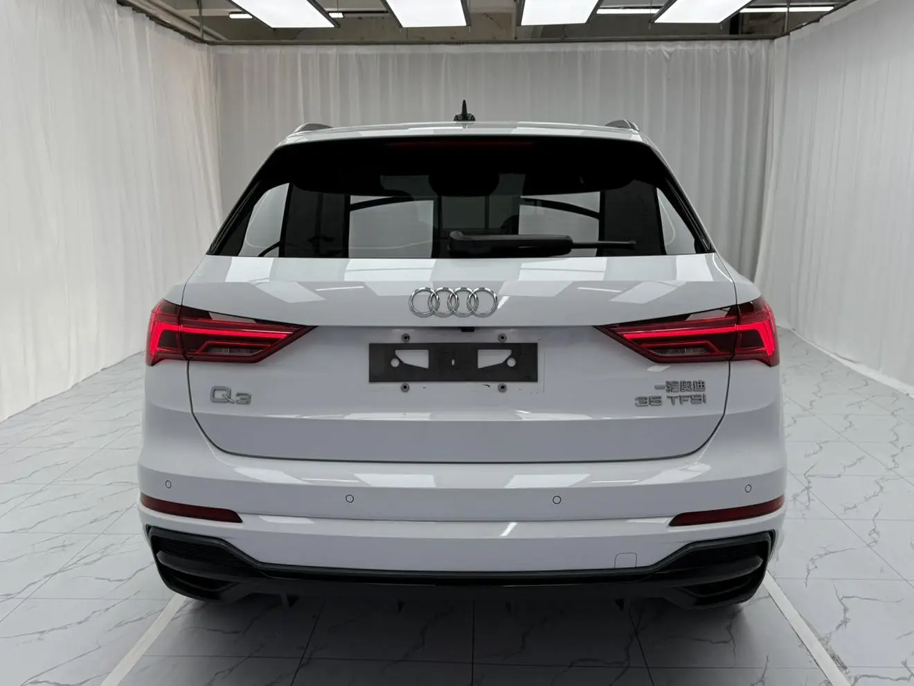 Audi Q3 2022 35 TFSI Dynamic Fashion