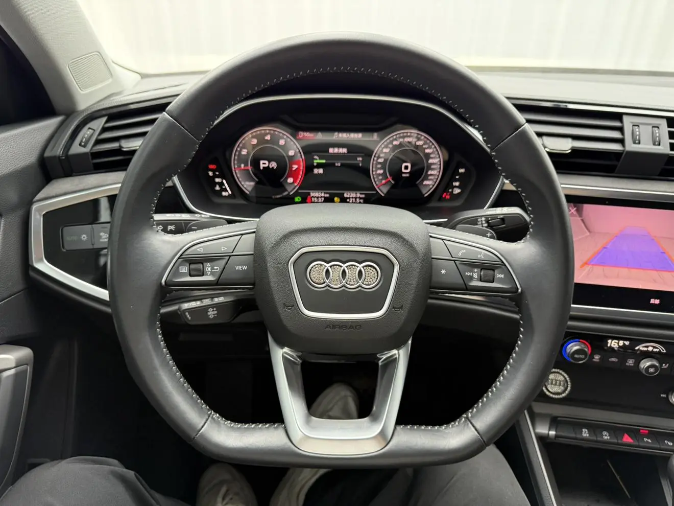 Audi Q3 2022 35 TFSI Dynamic Fashion