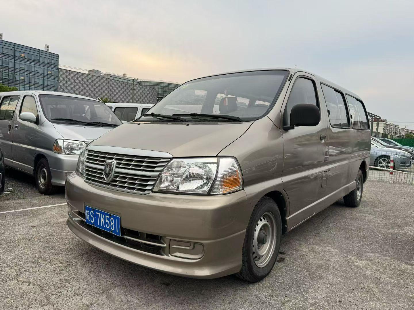 2018 2.0L Business V19
