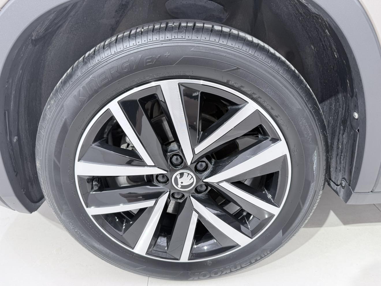 Skoda 2022 1.5L Auto
