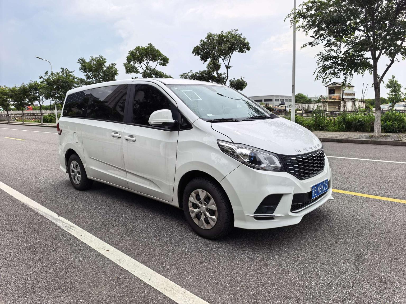 Da Da G10 2023 2.0L Petrol Manual 7 seat