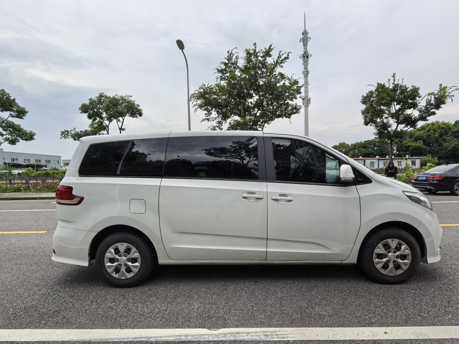 Da Da G10 2023 2.0L Petrol Manual 7 seat