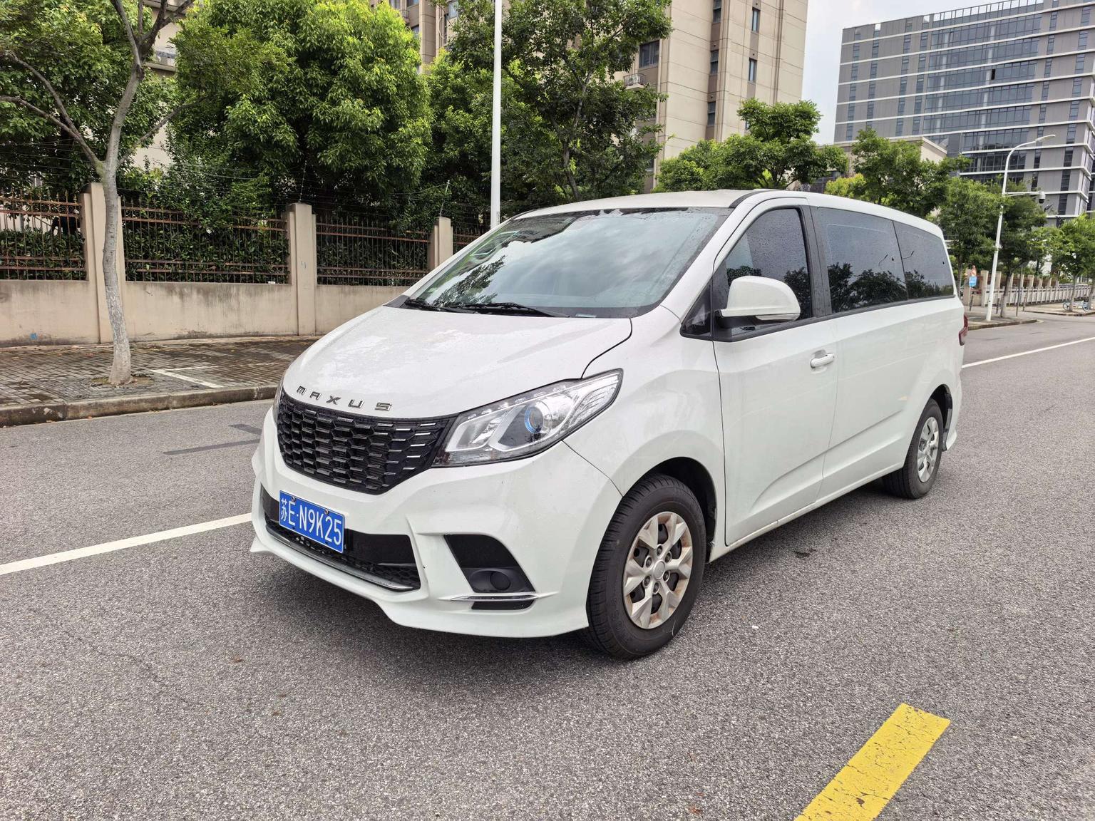Da Da G10 2023 2.0L Petrol Manual 7 seat