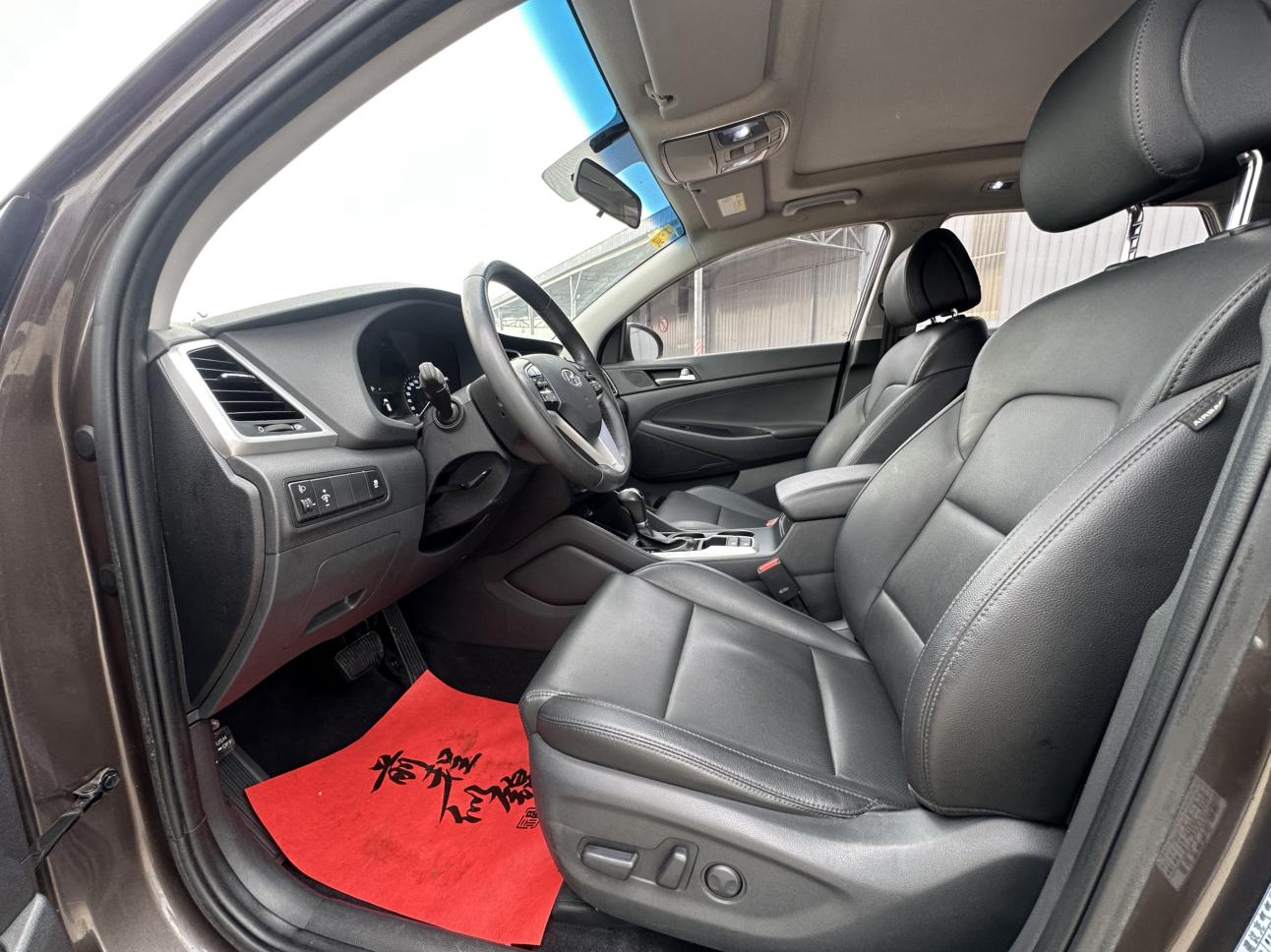 Hyundai Tucson 2018 1.6T DCT 2WD 15 Anniversary