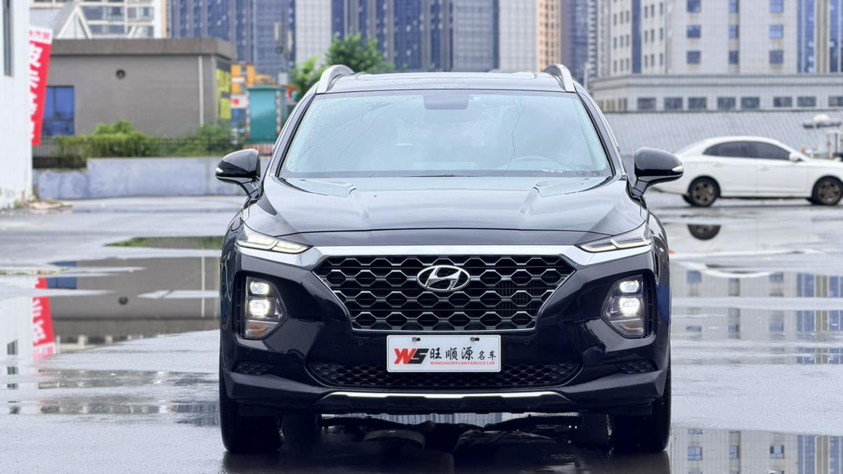 Hyundai 2020 380 TGDi DLX Auto 2WD Smart Premium PLUS