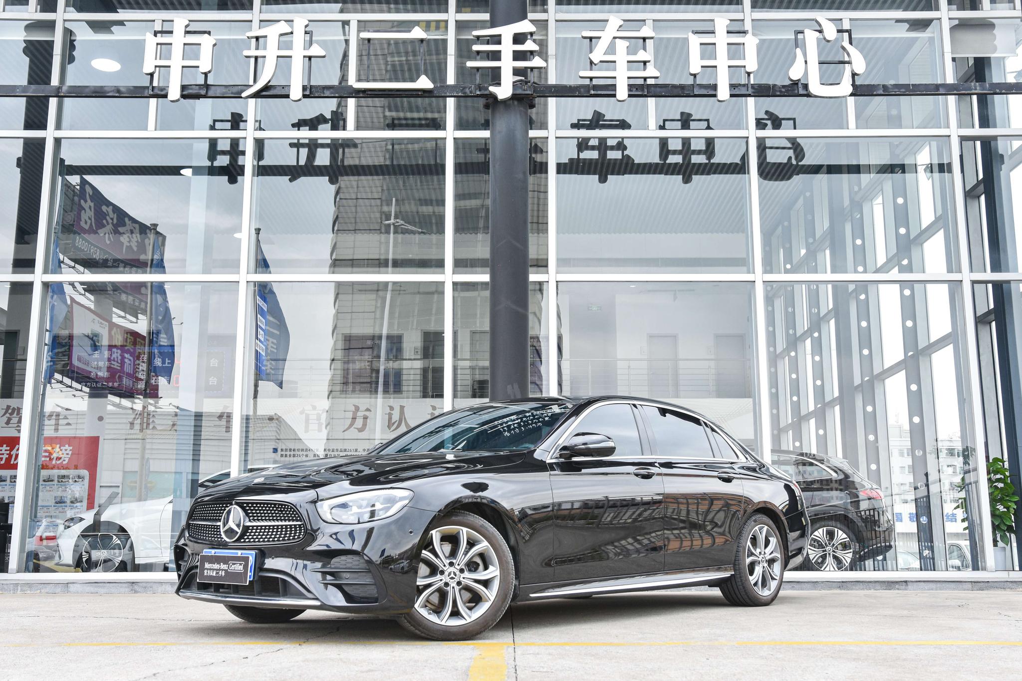 Mercedes-Benz E Class 2022 E 300 L Fashion Sport Sedan