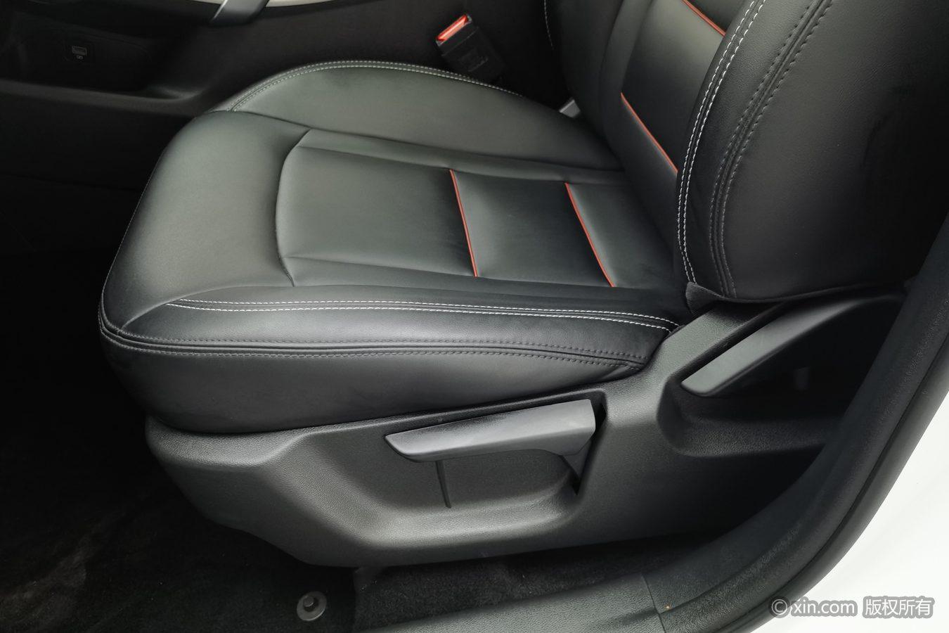 Geely Boyue 2020 1.8TD DCT 2WD Smart Elegant