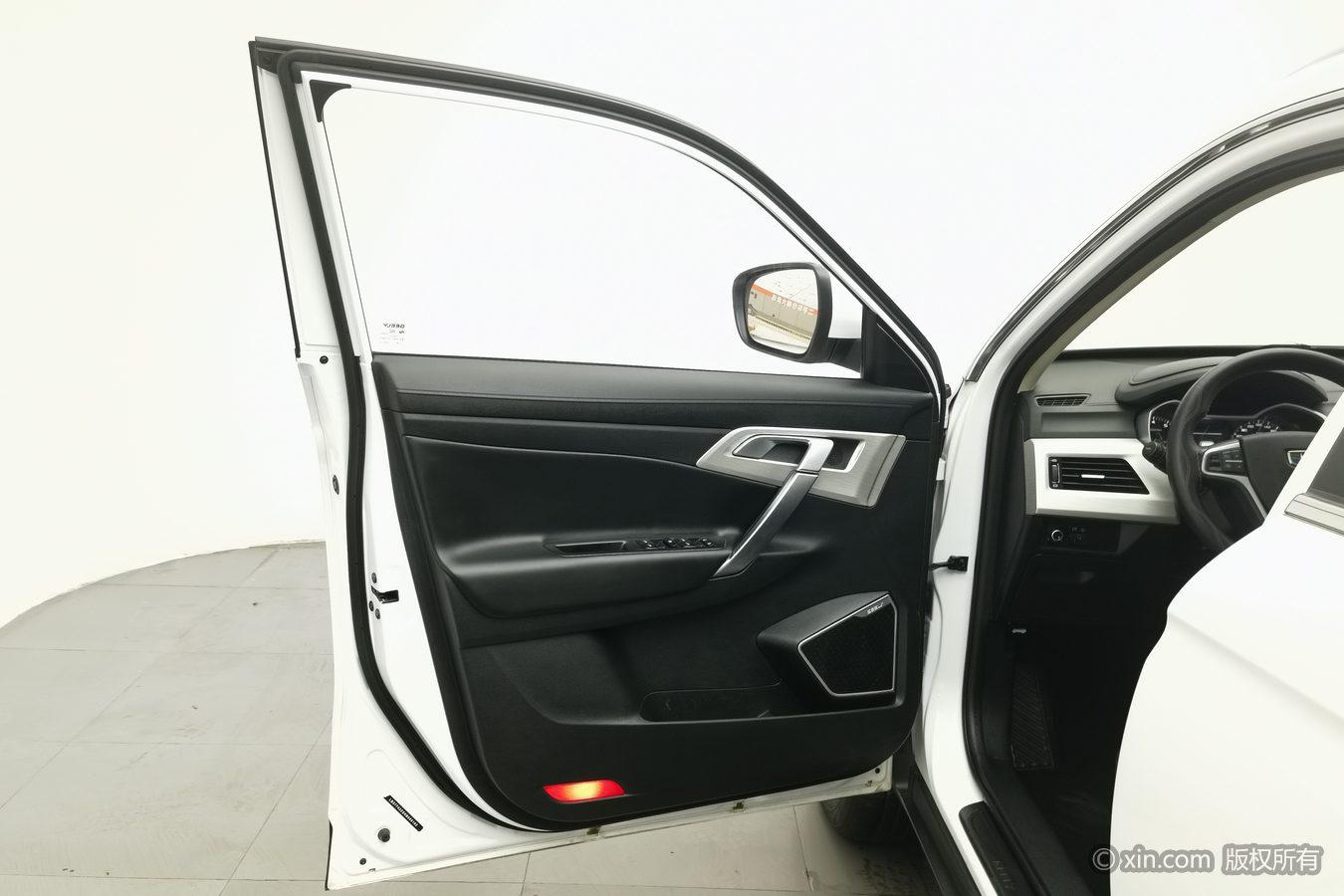 Geely Boyue 2020 1.8TD DCT 2WD Smart Elegant