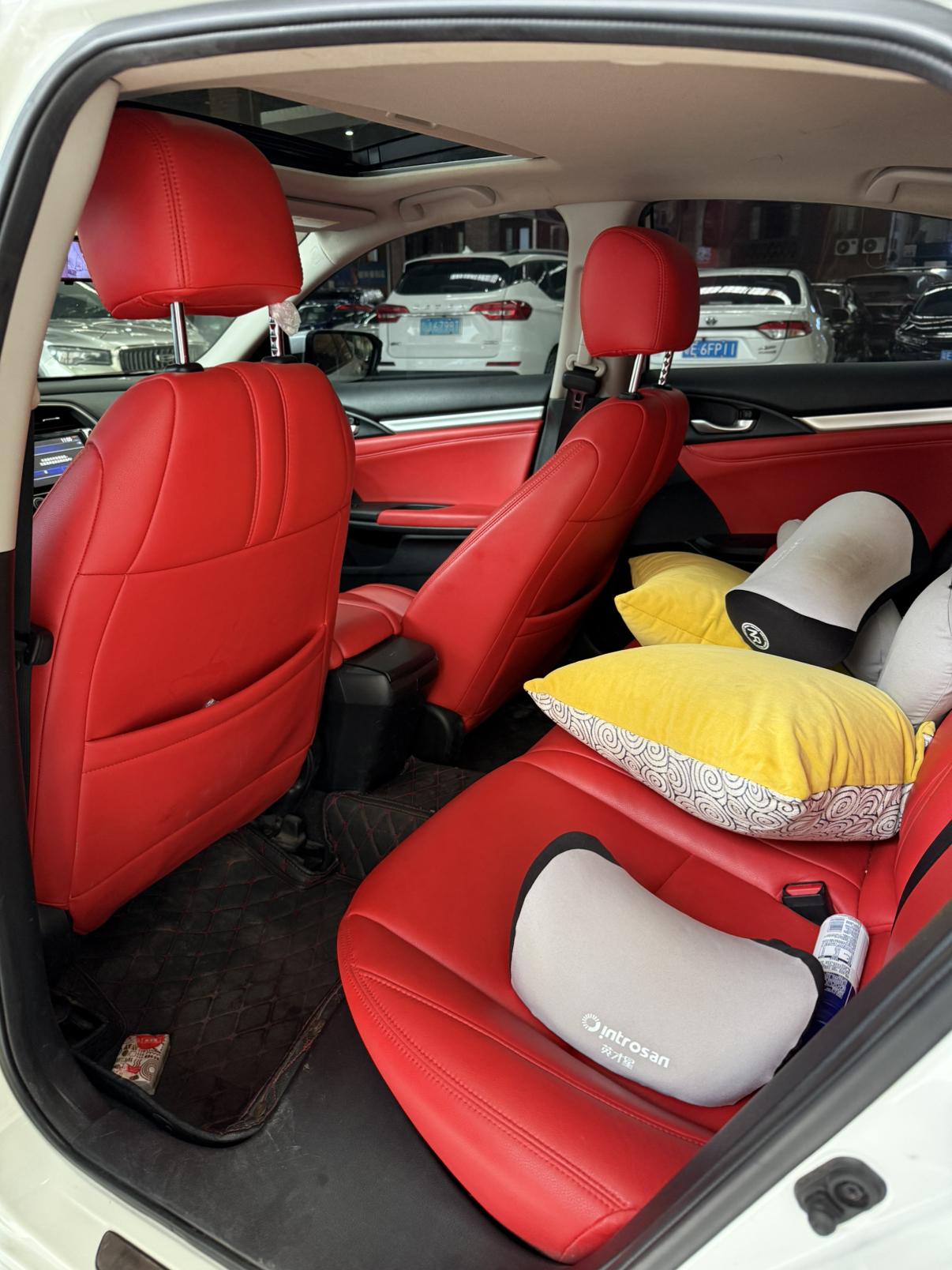 Honda Civic 2019 220TURBO CVT Dynamic China VI