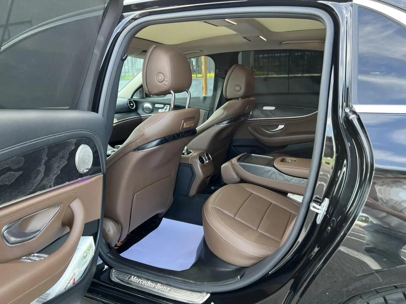 Mercedes-Benz E Class 2018 Facelift E 300 L Sport Luxury