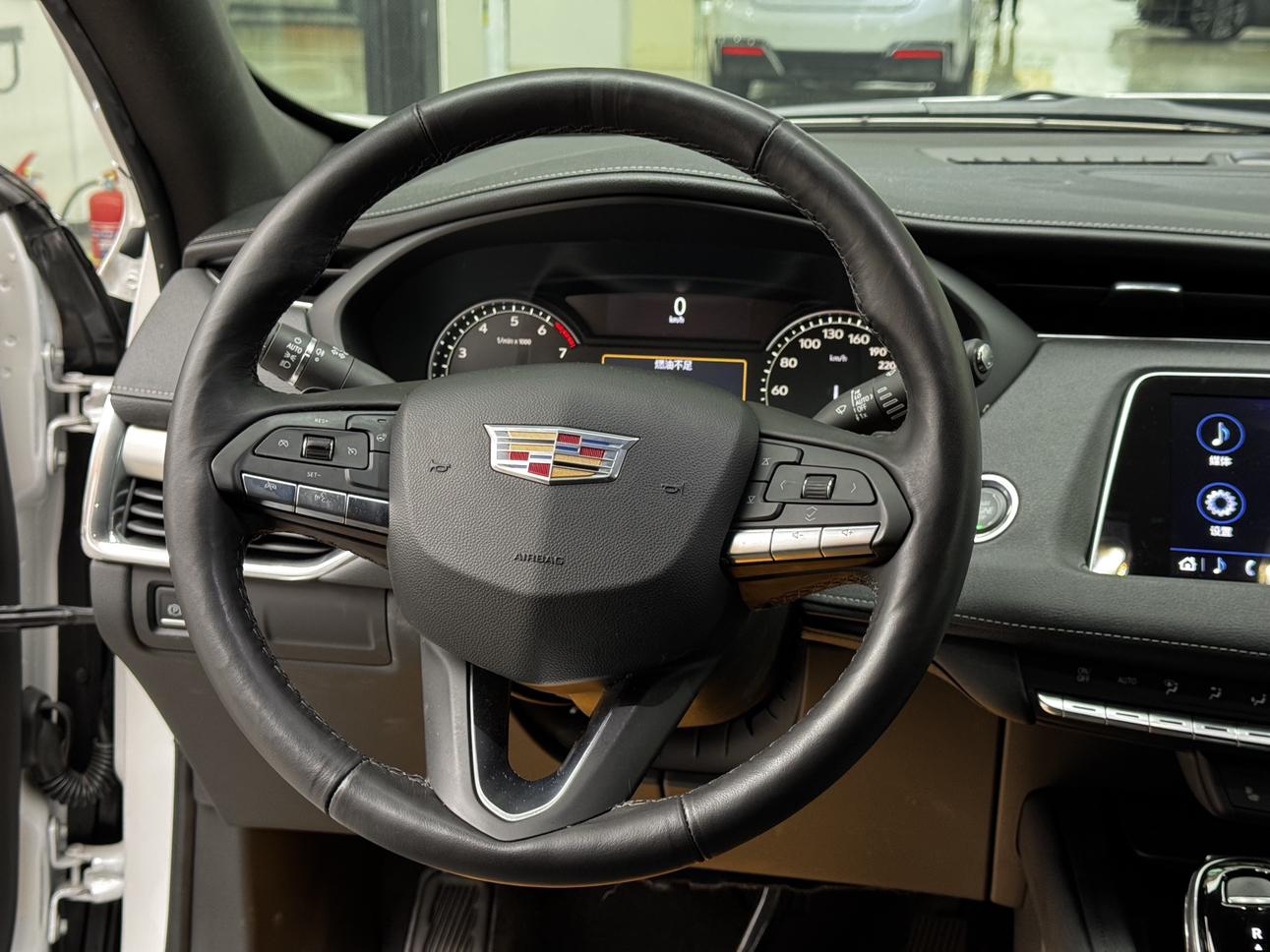 Cadillac XT4 2020 Facelift 28T 2WD Luxury