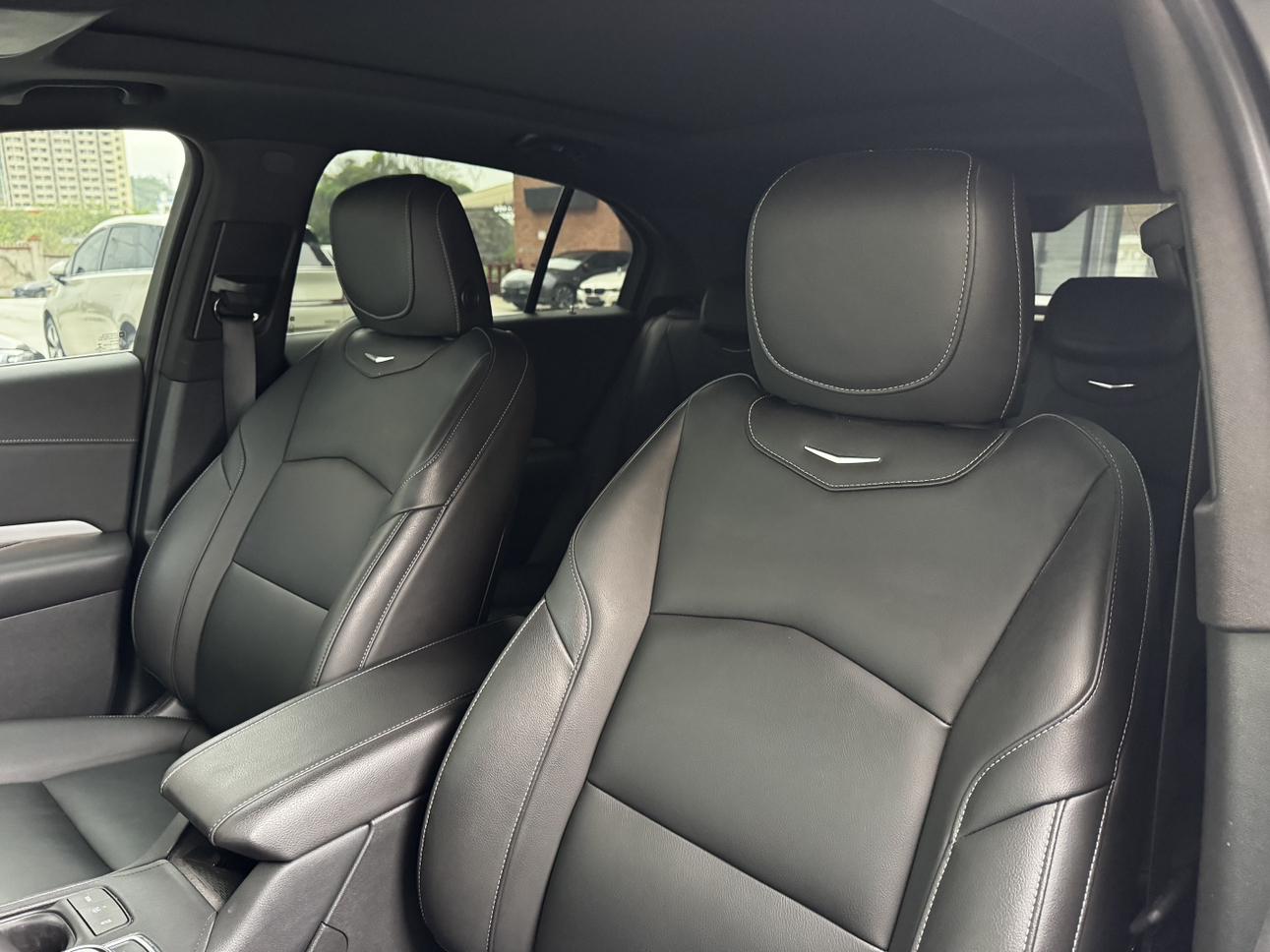 Cadillac XT4 2020 Facelift 28T 2WD Luxury