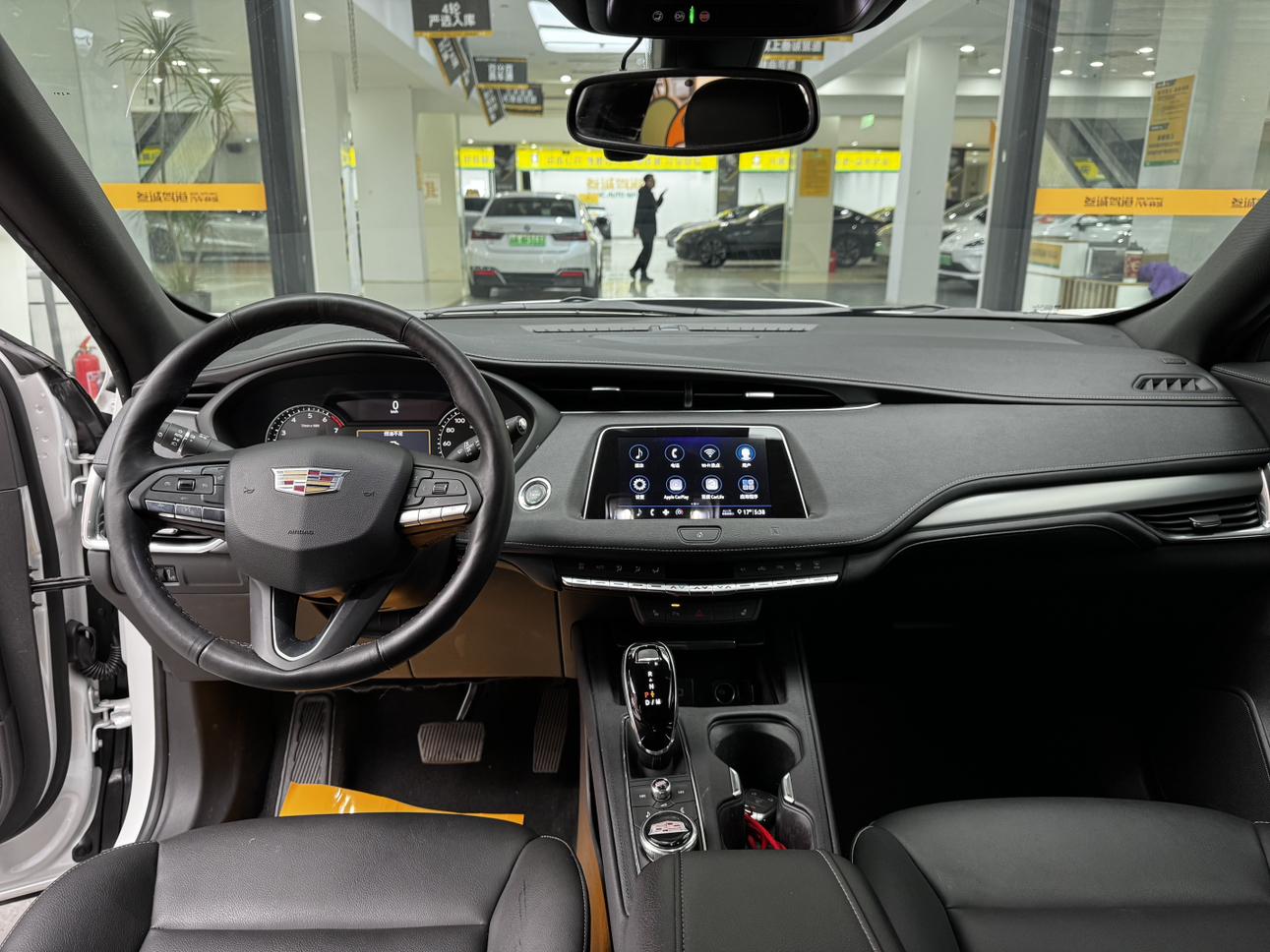 Cadillac XT4 2020 Facelift 28T 2WD Luxury