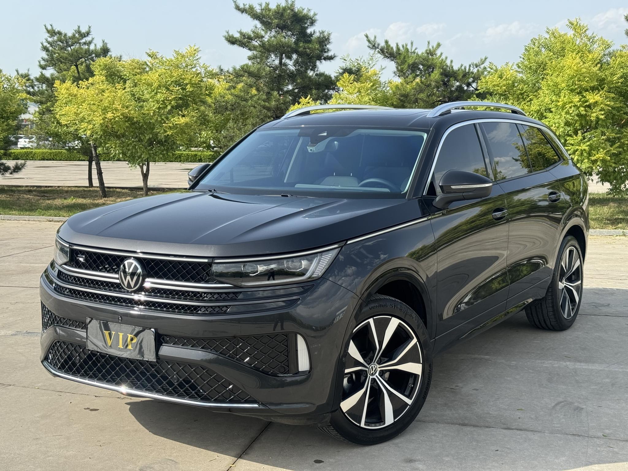 Volkswagen 2024 380TSI 4WD R-Line