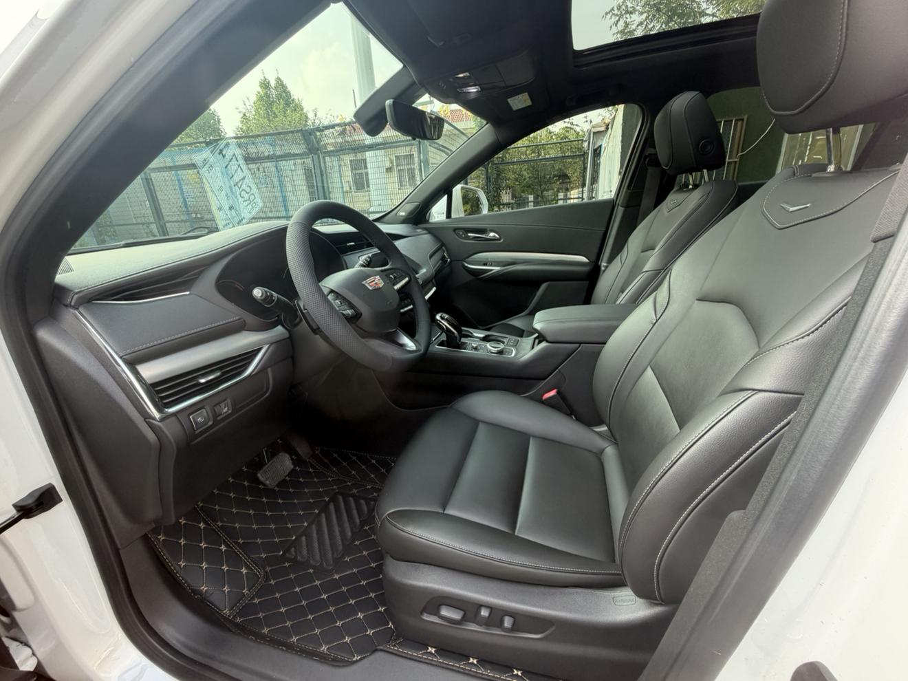 Cadillac XT4 2020 28T 2WD Leading
