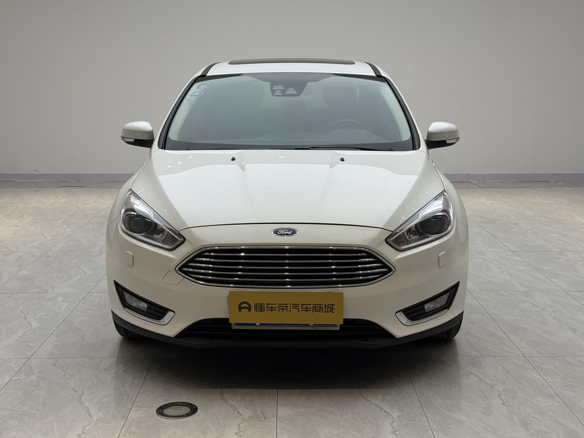 Ford Focus 2018 Classic Sedan EcoBoost 180 Auto Flagship