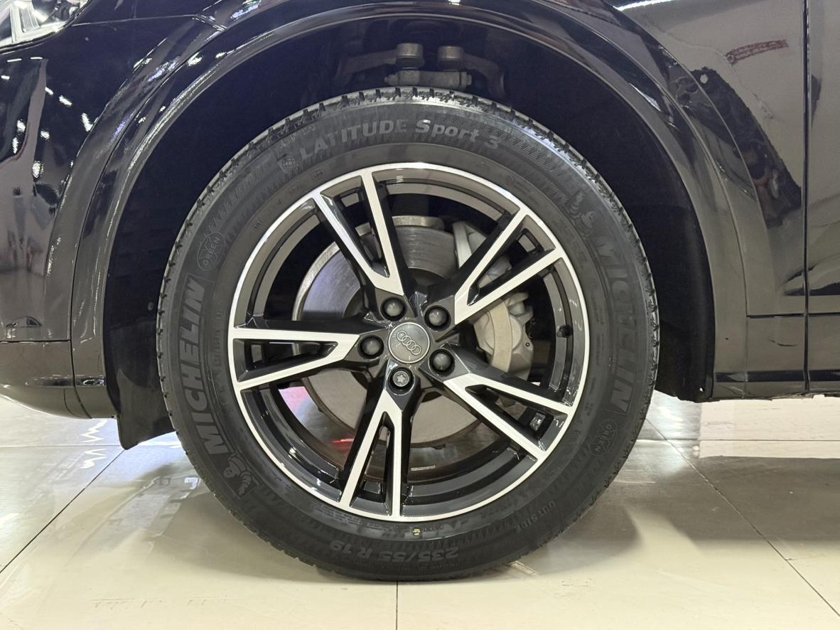 Audi Q5L 2020 Facelift 40 TFSI Fashion