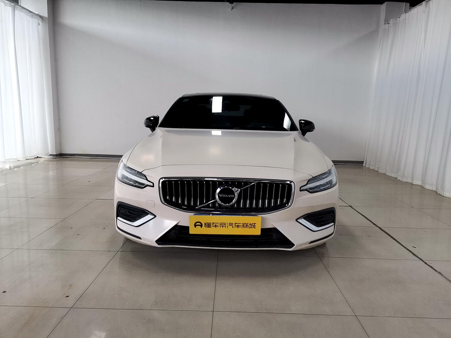 Volvo S60 2021 T4 Smart Luxury