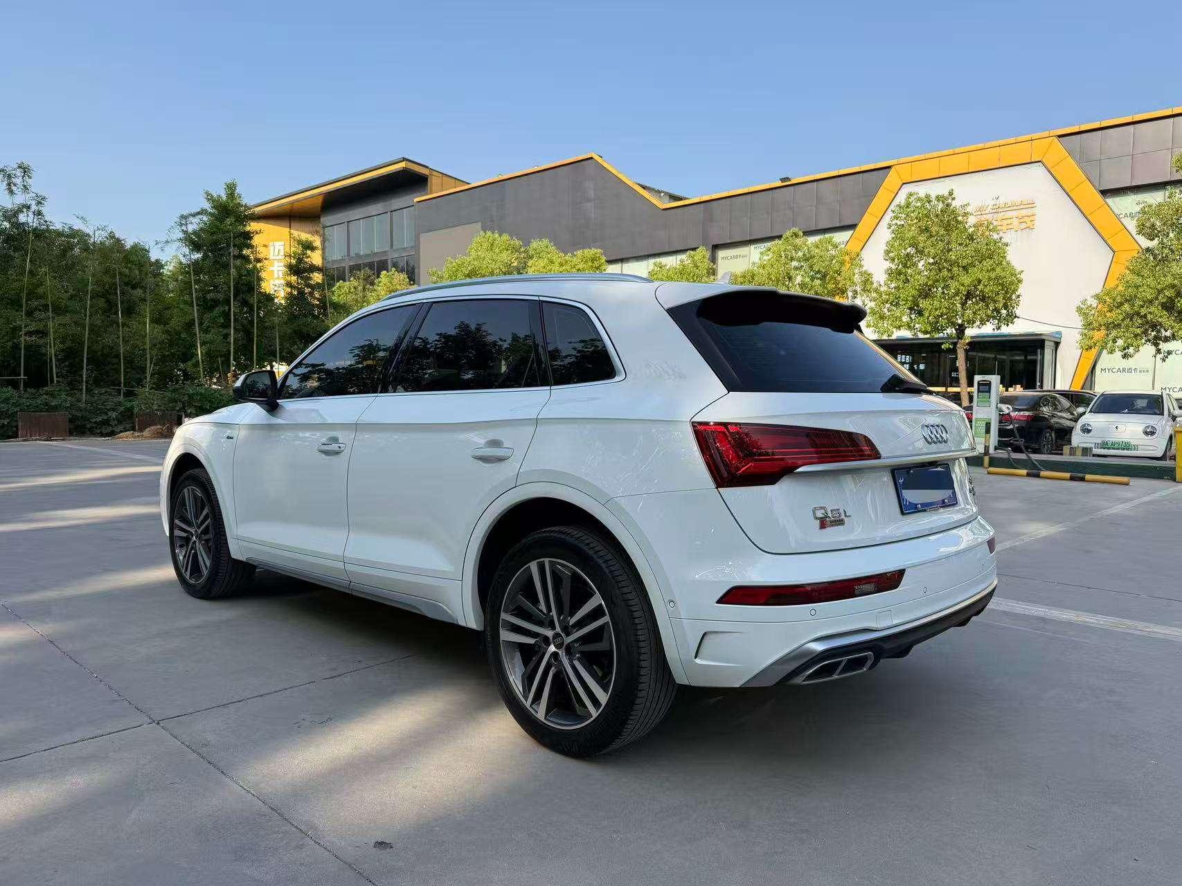 Audi Q5L 2023 45T Dynamic Luxury