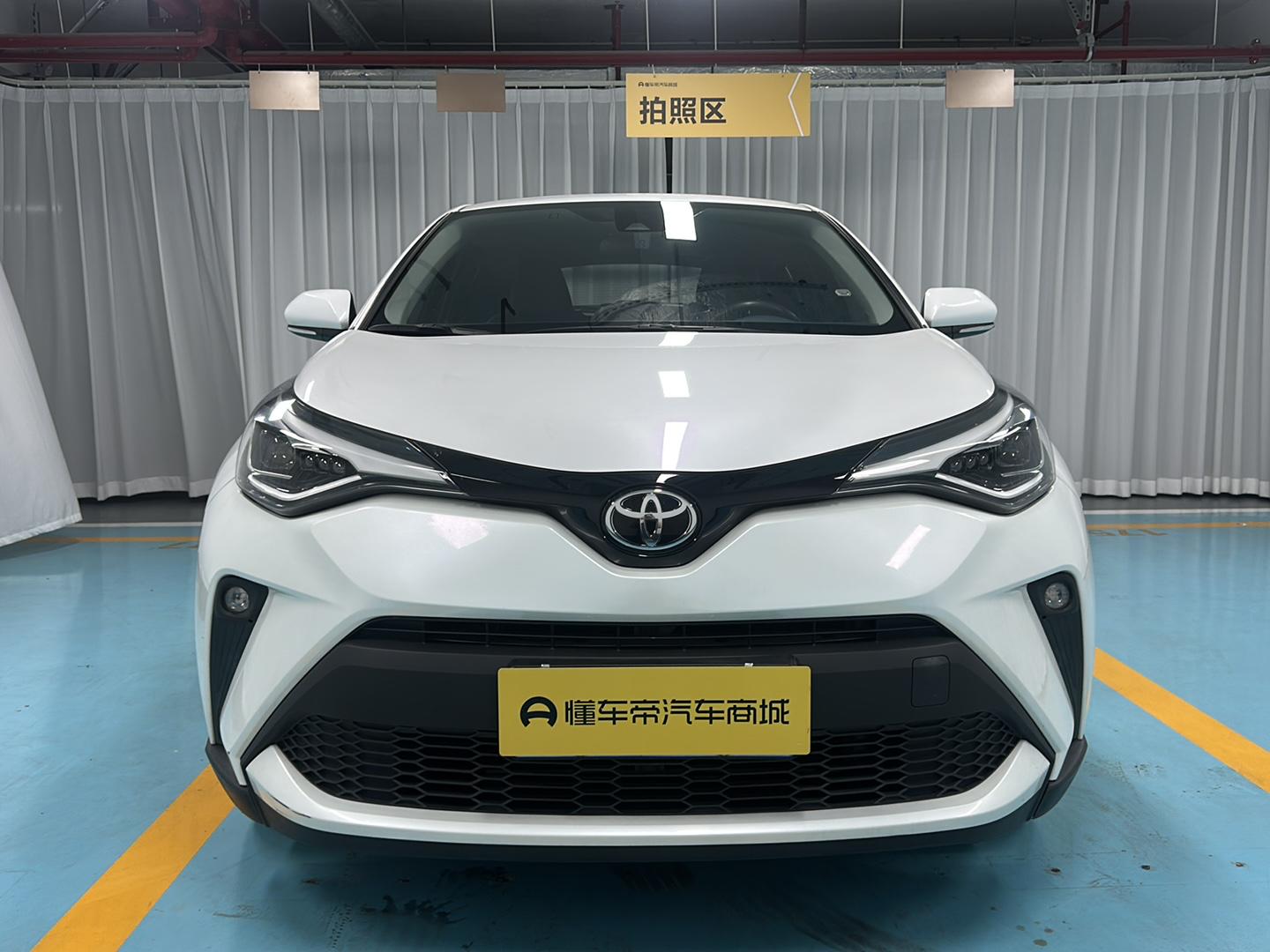 Toyota C-HR 2021 2.0L Luxury