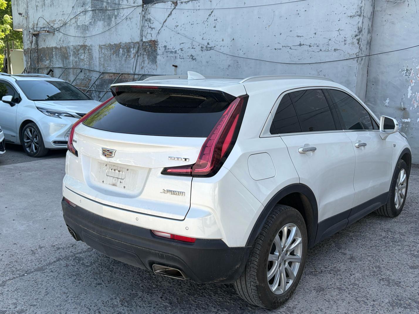 Cadillac XT4 2018 28T 2WD Tech
