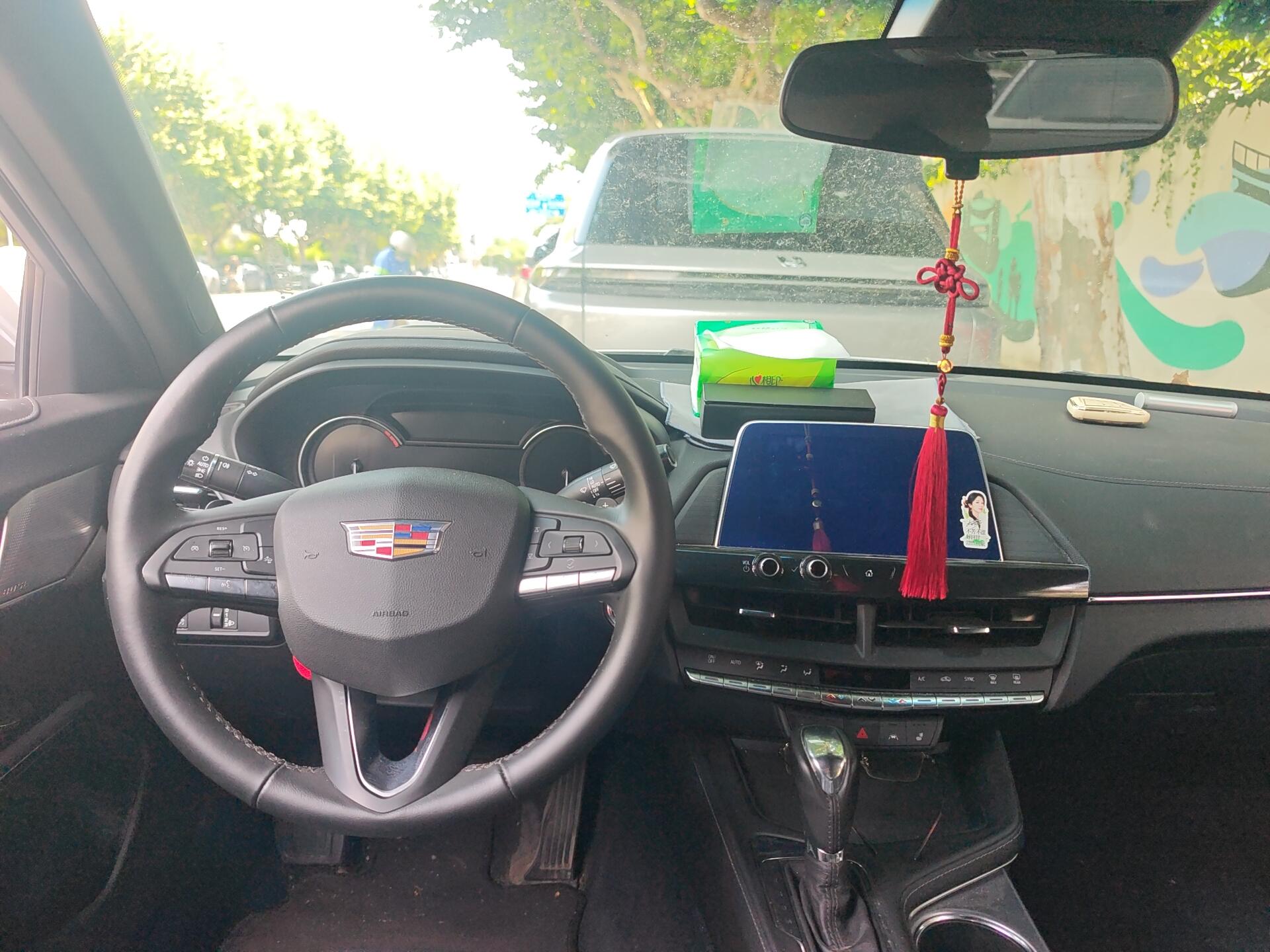 Cadillac CT4 2023 28T Luxury