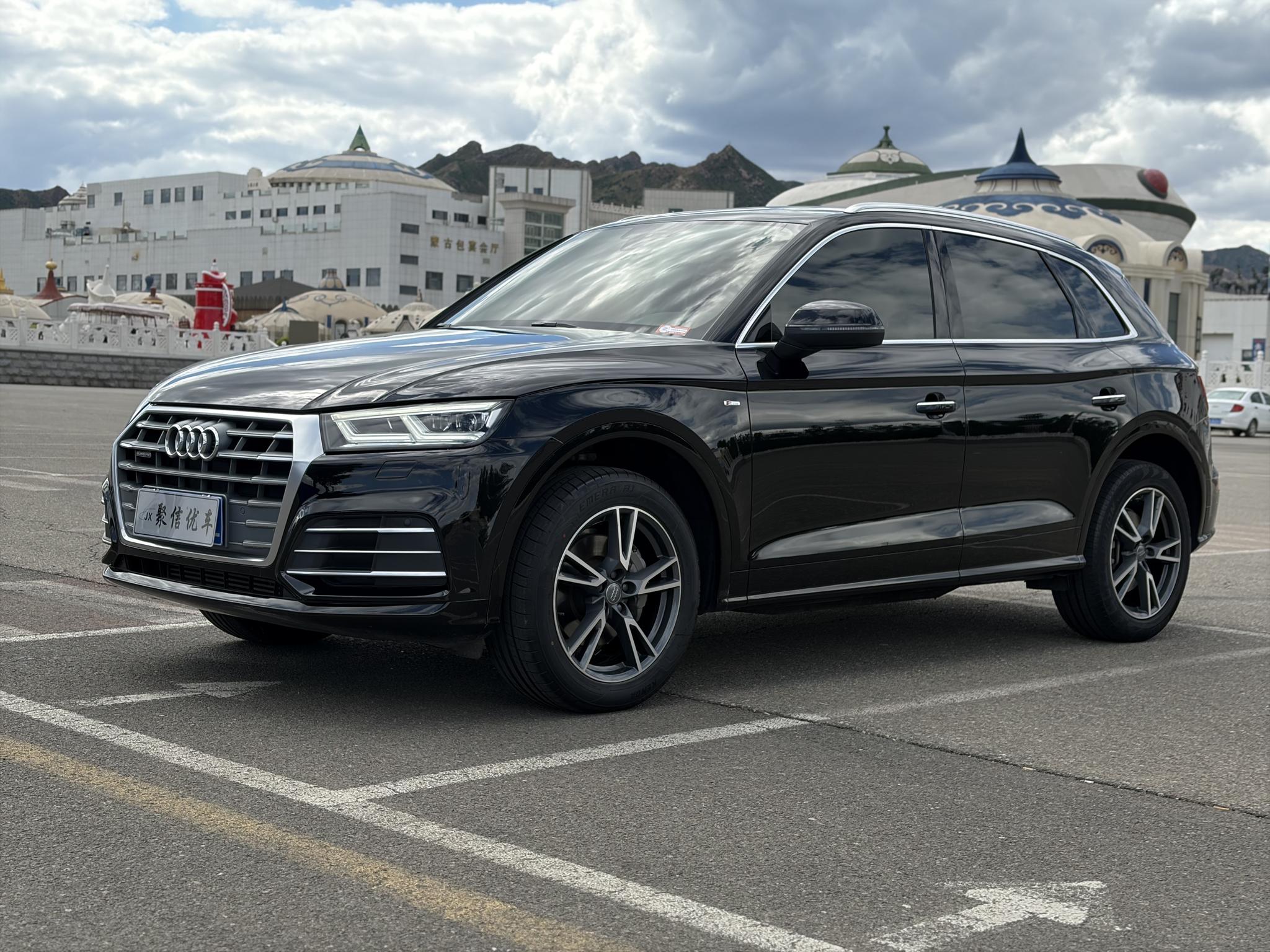 Audi Q5L 2018 45 TFSI Premium Fashion China VI