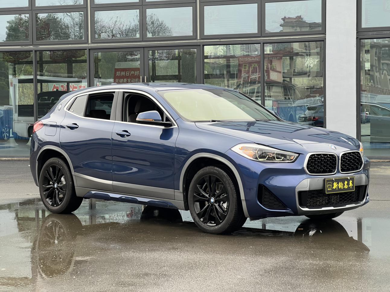 BMW X2 2023 sDrive25i M Sport Shadow Night