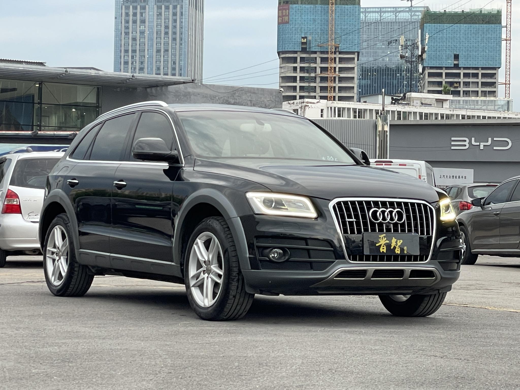Audi Q5 2018 Heritage 40 TFSI Tech