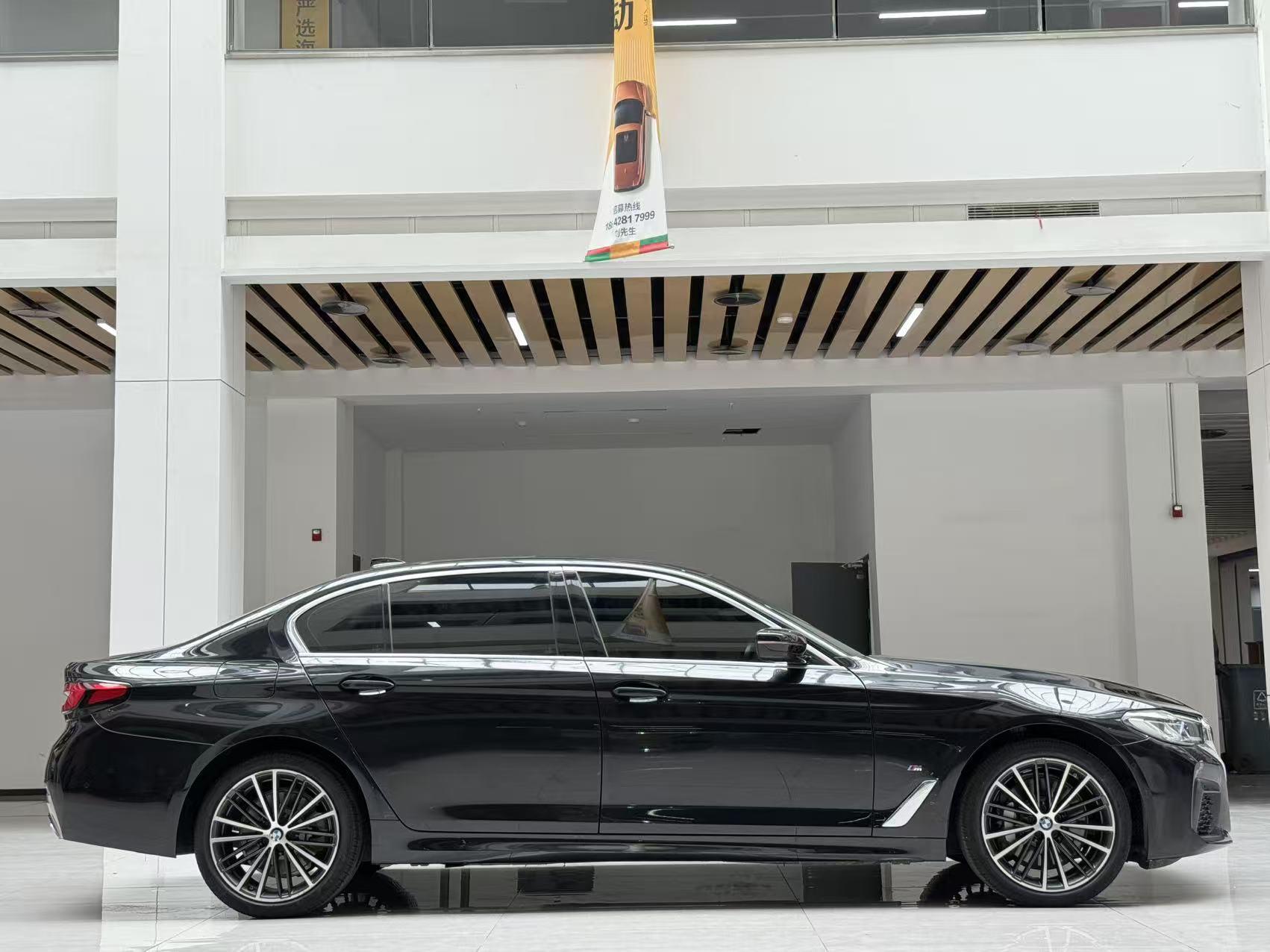 BMW 5 Series 2022 Facelift 530Li Leading M Sport Package
