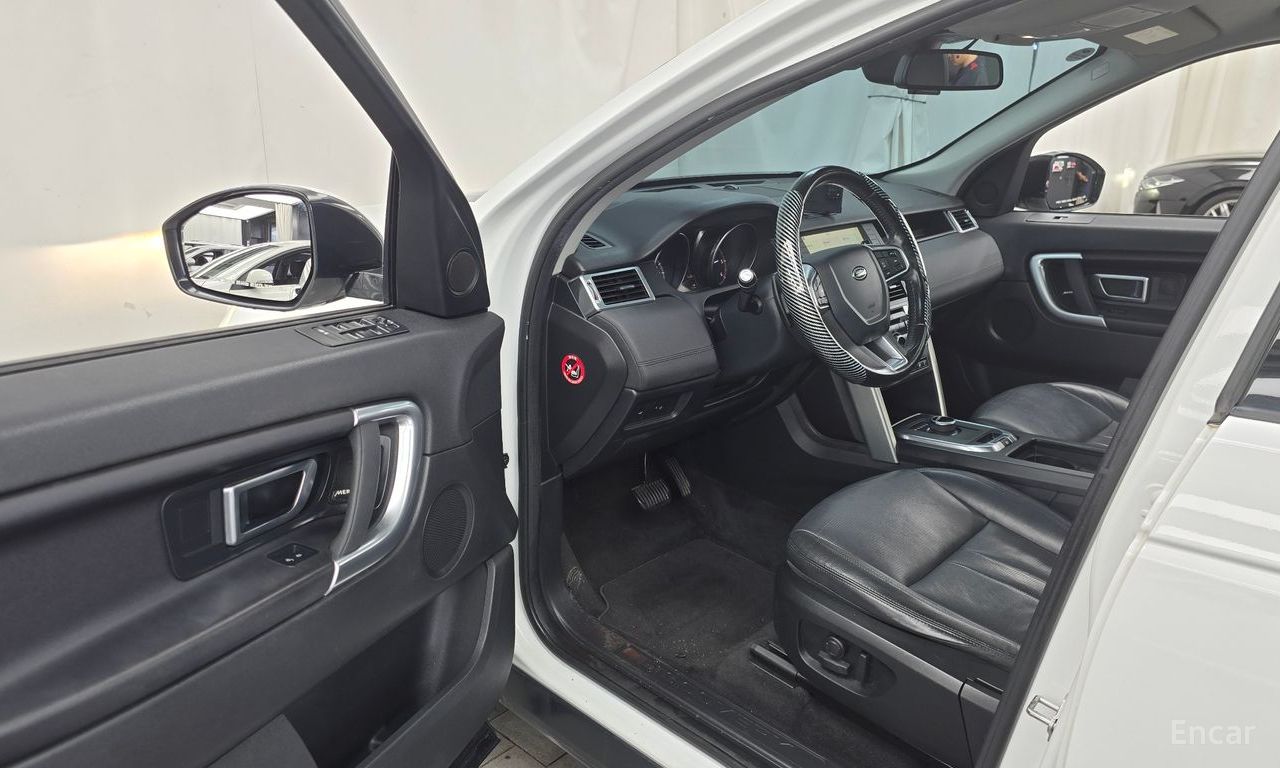 Land Rover Discovery Sports 2.0 TD4 SE (150 horsepower) 2018