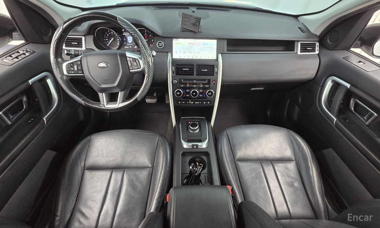 Land Rover Discovery Sports 2.0 TD4 SE (150 horsepower) 2018