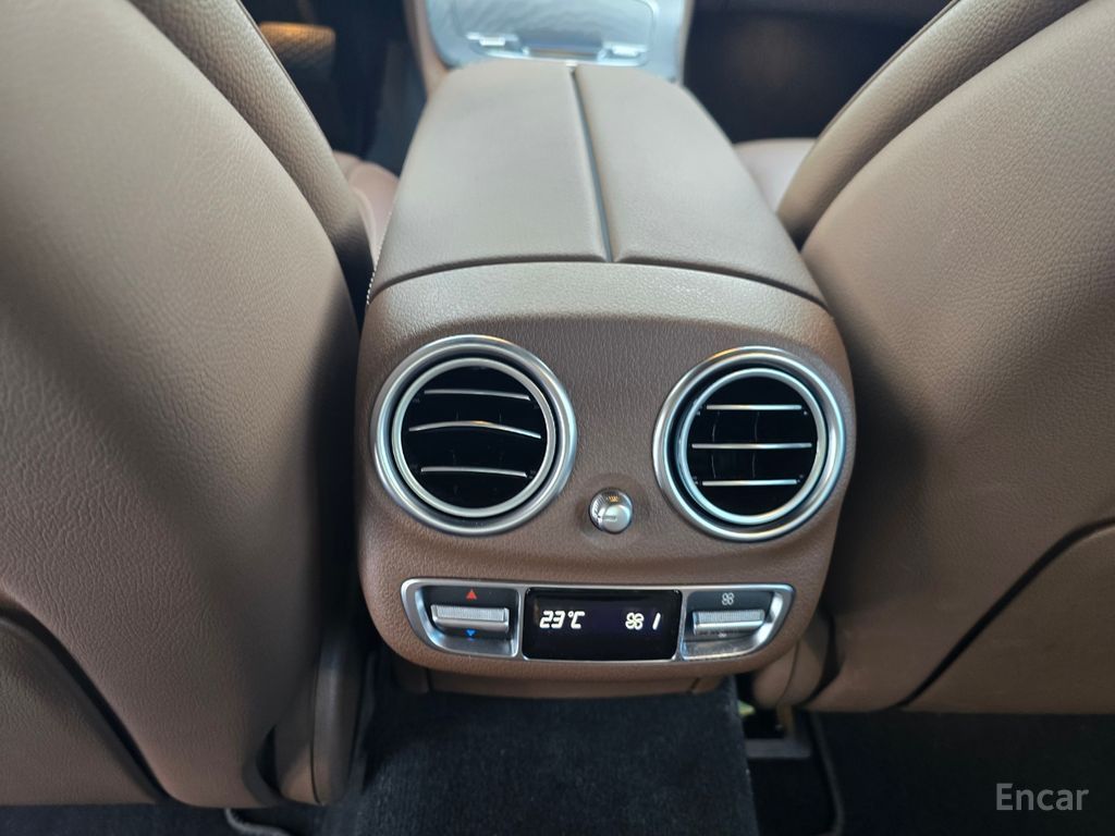 Benz E-Class W213 E350 4MATIC Avantgarde 2022