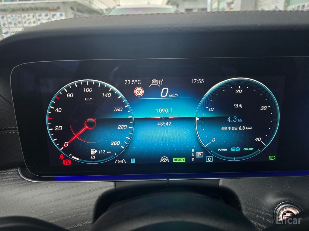 Benz E-Class W213 E350 4MATIC Avantgarde 2022