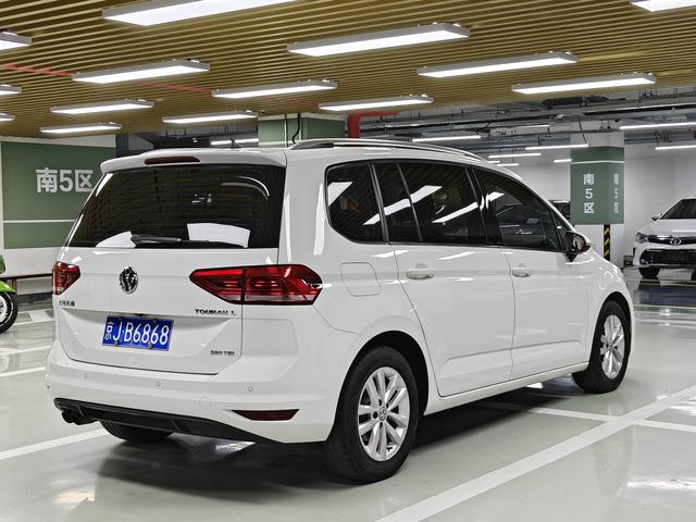 Volkswagen Touran L 2018 280TSI Auto Comfort 7 seat China V