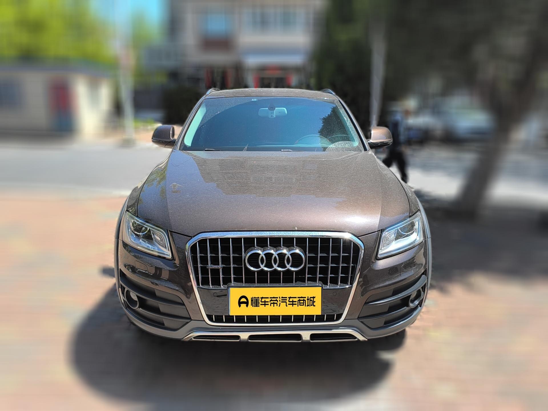 Audi Q5 2018 Heritage 40 TFSI Tech