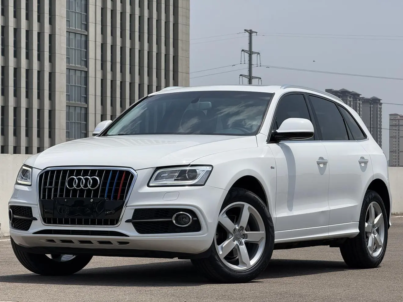 Audi Q5 2018 Heritage 40 TFSI Progressive