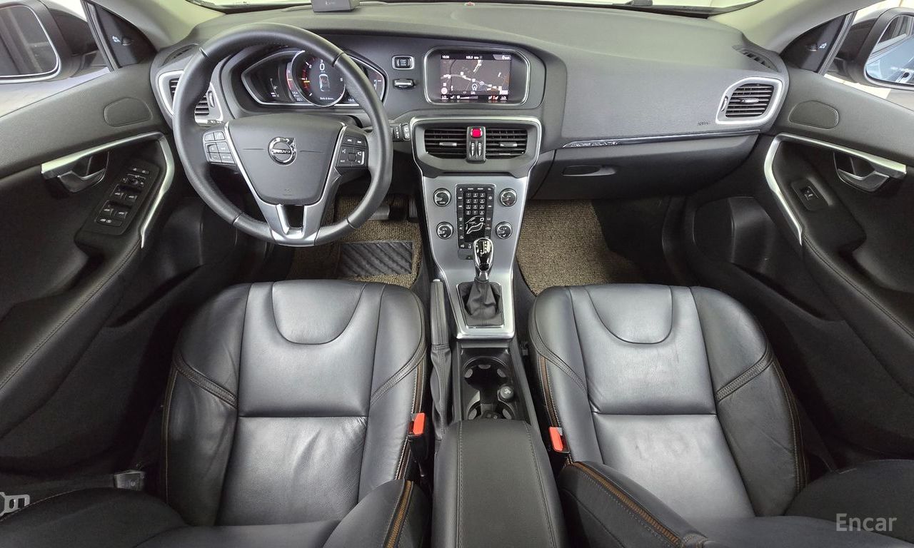 Volvo V40 Cross Country D3 2019