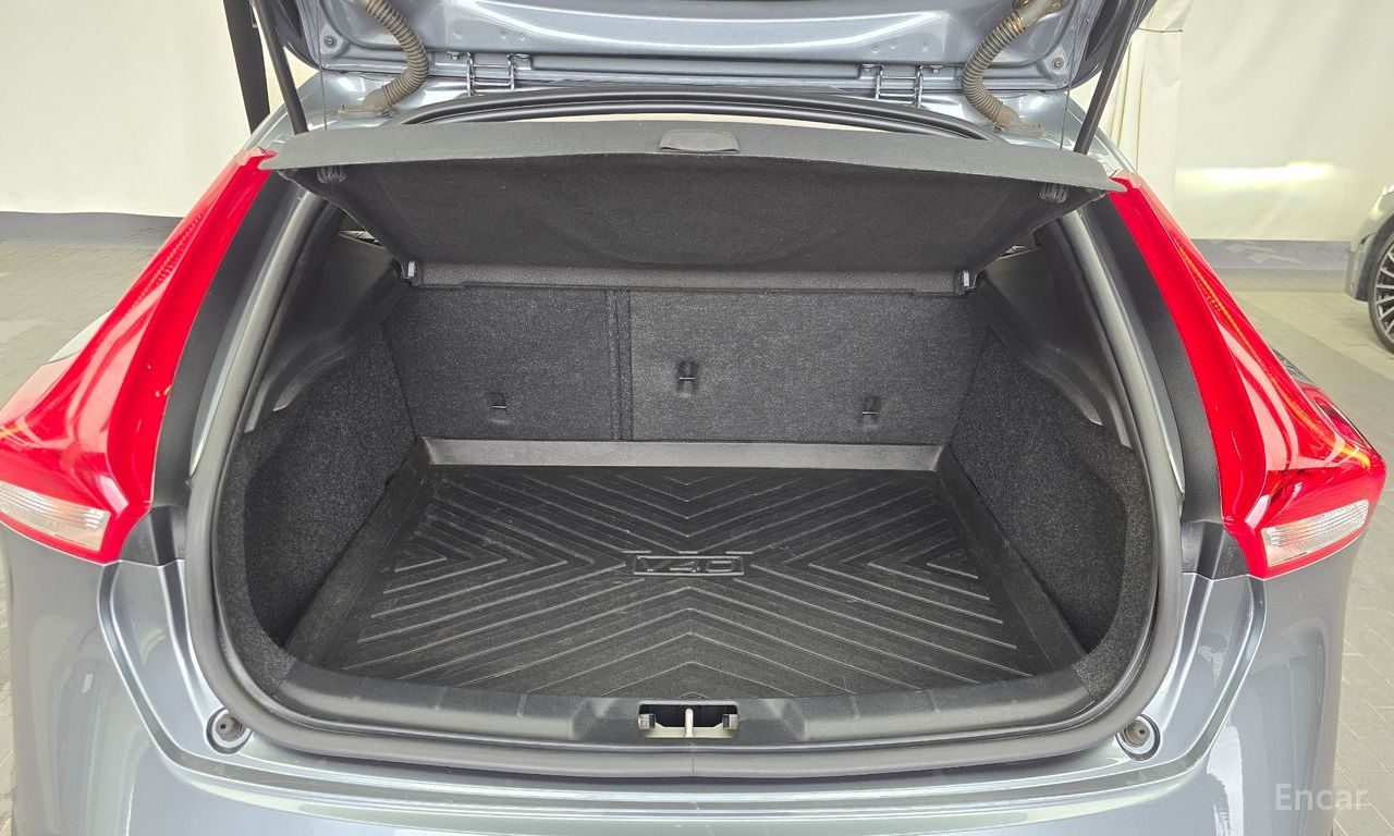 Volvo V40 Cross Country D3 2019