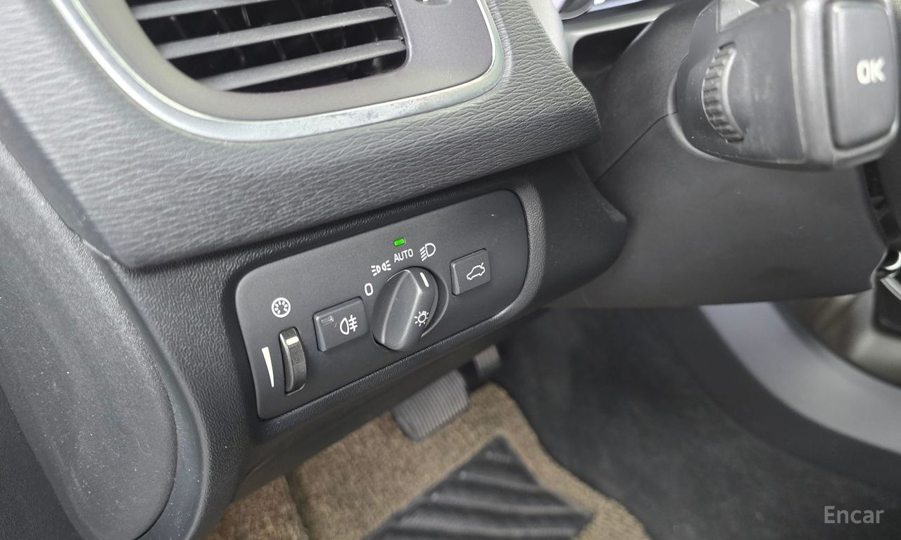 Volvo V40 Cross Country D3 2019